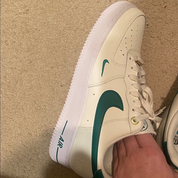 Nike Air Force one 07 white/ green - Picture 7 of 7